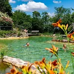 Landhotel Gut Wildberg Mit Badeteich Und Grossem Garten Hotel