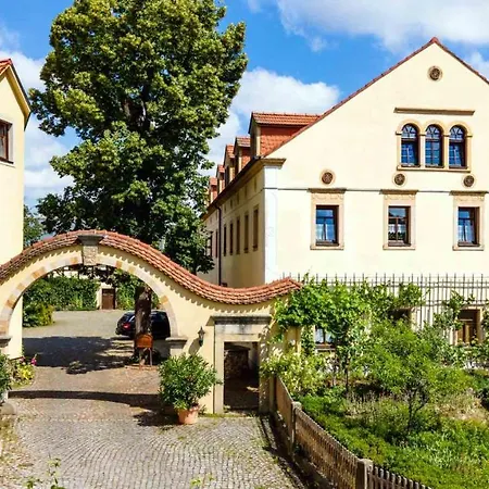 فندق Gut Wildberg Mit Badeteich Und Grossem Garten 3*