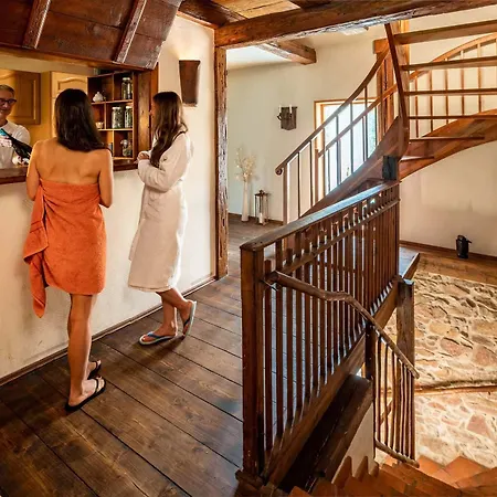 Landhotel Gut Wildberg Mit Sauna Und Restaurant 3*