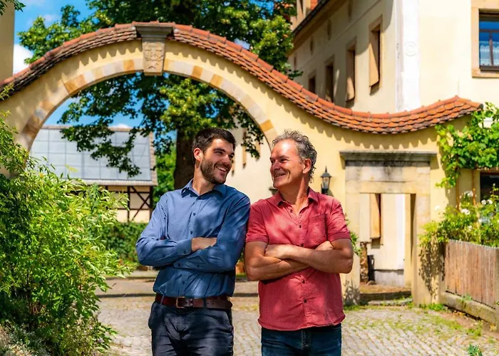 Hotel Landhotel Gut Wildberg Mit Badeteich Und Grossem Garten Meissen